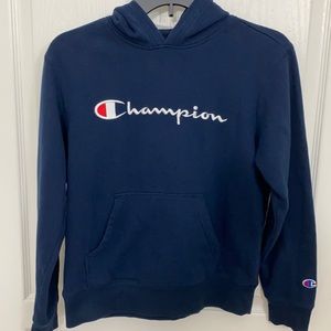 Kids Champion Sweatshirt Size Large   Navy Blue